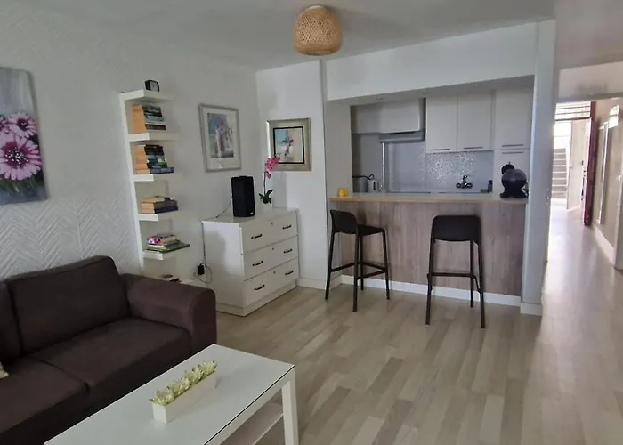 Americas * Arona (Tenerife)